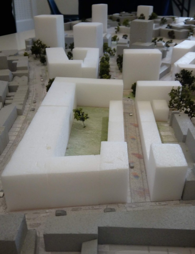 Mews leading to talacre