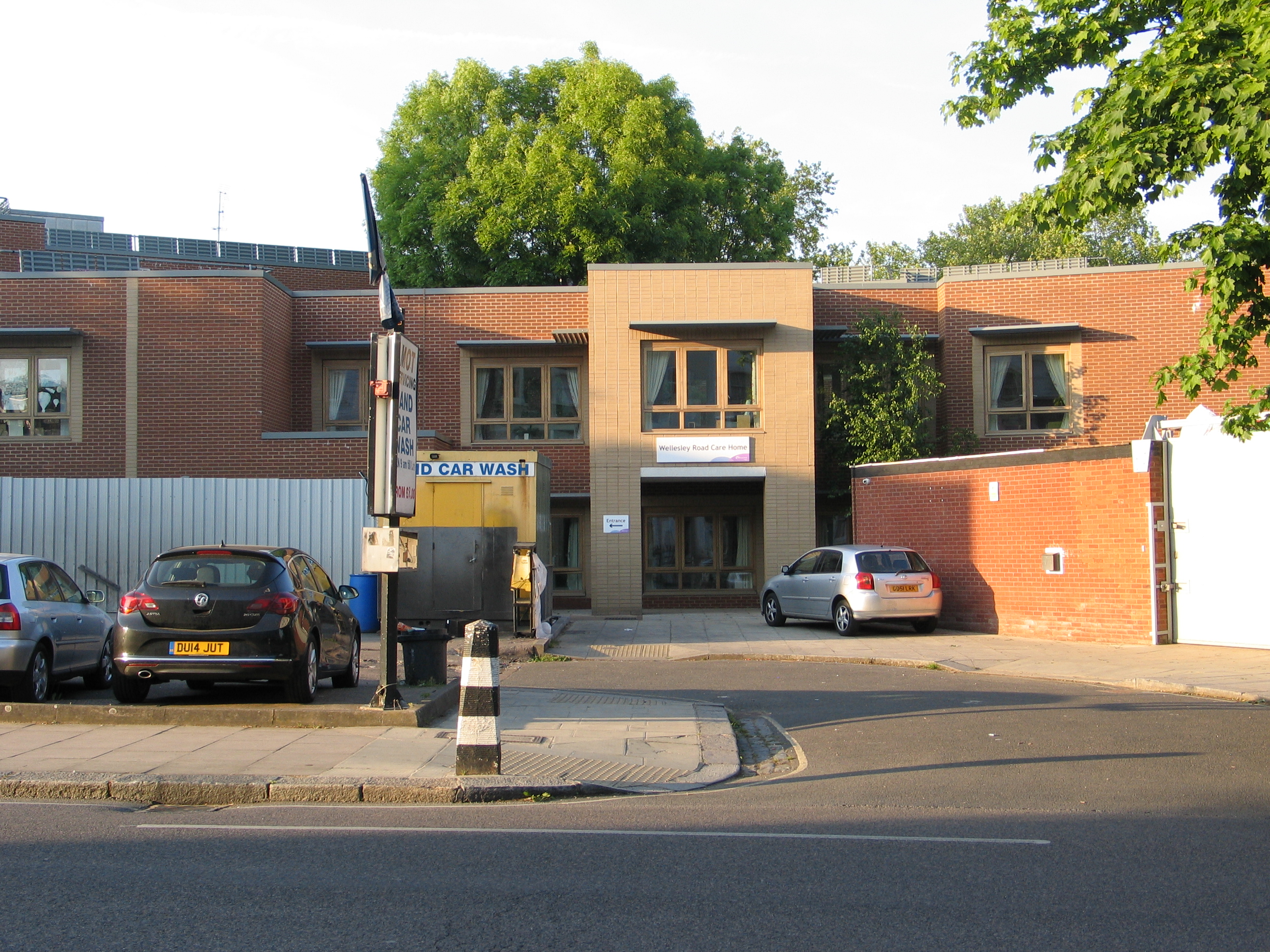 Wellesly Road Cre Home